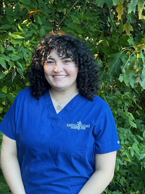 Victoria Medina, Veterinary Field Assistant